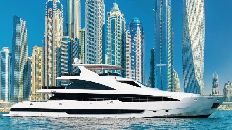 Planning a Trip to Dubai? Here’s Why Booking a Yacht Should Be on Your List